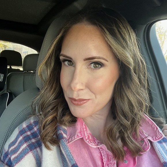 Alexis Cullen-baker - Poshmark Profile Picture of Alexis Cullen-baker (@lexicbstyle) on Poshmark