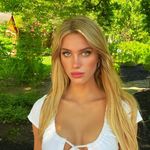 Profile Picture of Emma Davies (@emroseedavies) on Instagram