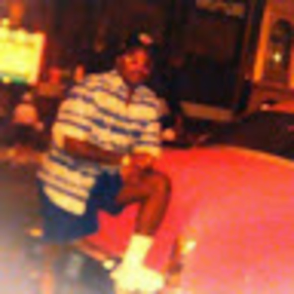 Lamar Beckworth - Poshmark Profile Picture of Lamar Beckworth (@bbeckworth2) on Poshmark