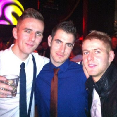 Profile Picture of Chris Halliday (@giffer6) on Twitter