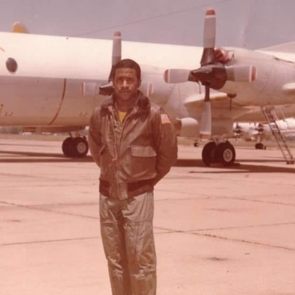 Profile Picture of Gil Rodriguez (@scmi5625) on Poshmark