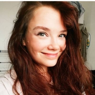 Profile Picture of Laura (@BarryDaKraken) on Twitter