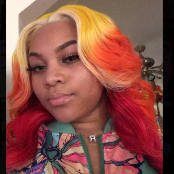 Profile Picture of Raymariyah Stuckey (@raymariya) on Poshmark