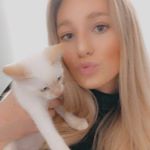 Profile Picture of Nicole VanderMeulen (@nviander) on Instagram