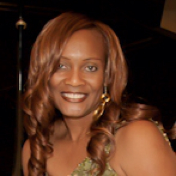 Profile Picture of Cleola Butler (@cleola04) on Poshmark