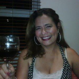 Profile Picture of Jazmin Luz Araque (@JazminAraque) on Twitter