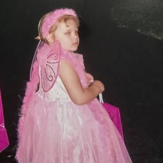 Profile Picture of juliaminer_ (@juliaminer_) on Instagram