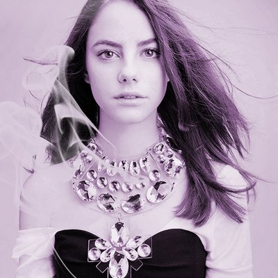 Profile Picture of Julia Everett (@JuliaEverett) on Twitter