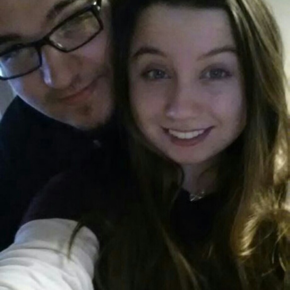 Profile Picture of Jaime Sutton (@jaimesutton21) on Poshmark