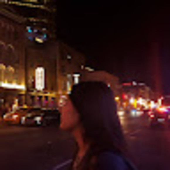 Profile Picture of Britney Ramirez (@dm385357) on Poshmark