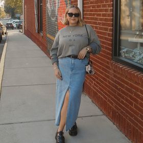 Profile Picture of Ashley Schellhase-Burgess (@ashschellburg) on Pinterest