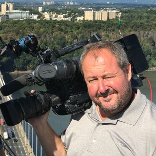 Profile Picture of Mike Thorne (@nycphotog_2015) on Instagram
