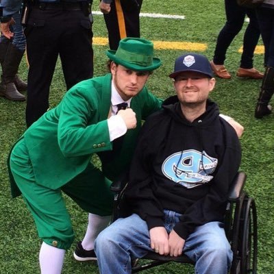 Profile Picture of Pat Quinn (@PQuinnfortheWin) on Twitter