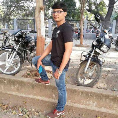 Profile Picture of Devang Dave (@DevangDave11) on Twitter