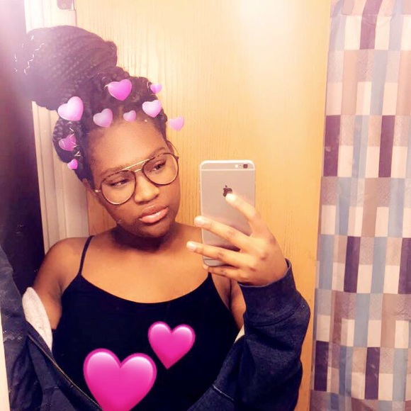 Profile Picture of Moeâ€™nae Patterson (@naeeann) on Poshmark