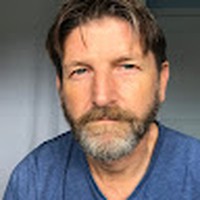 Profile Picture of Simon Bass (@simon-bass-15) on Quora