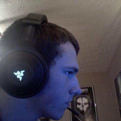 Profile Picture of Richard Ide (@TherealCrashed) on Twitter