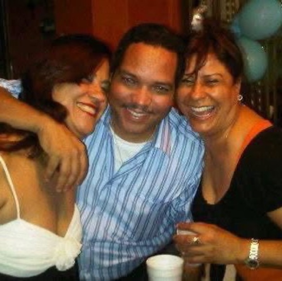 Profile Picture of Giselle De la rosa ceballos (@q30825452) on Poshmark