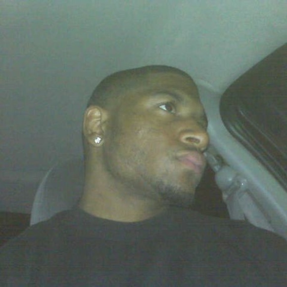 Profile Picture of Marcus Victorain (@marcus_v77) on Poshmark