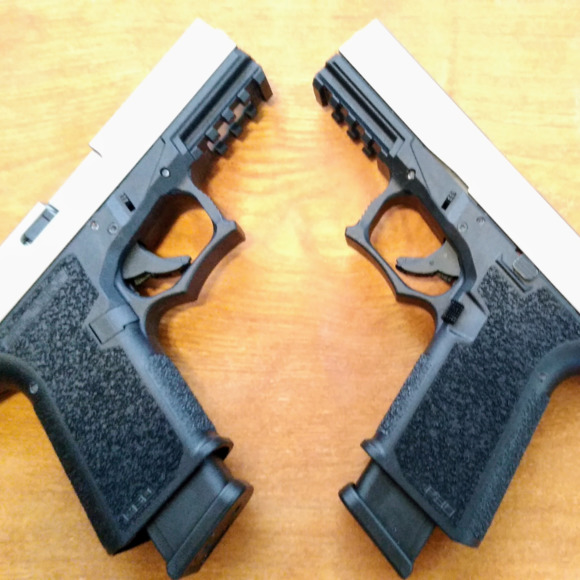 Profile Picture of Peter Gunn (@greyspyder) on Poshmark