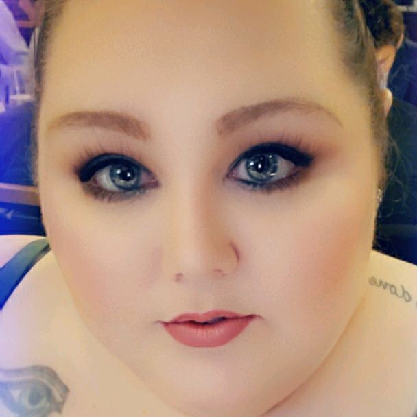 Profile Picture of Amanda Malcom (@amandamalcom) on Tiktok