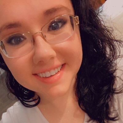 Profile Picture of Whitney England (@WhitneyEnglan15) on Twitter
