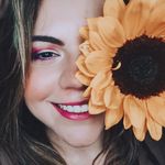 Profile Picture of Jennifer Lessa 🌻 (@jenniferlessa) on Instagram