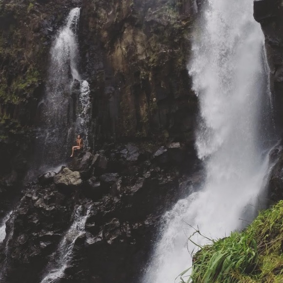 Profile Picture of Kim Kishimoto (@kimkishimoto) on Poshmark