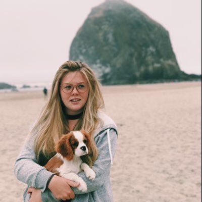 Profile Picture of Danielle Iris Anderson (@danielleiriss) on Twitter