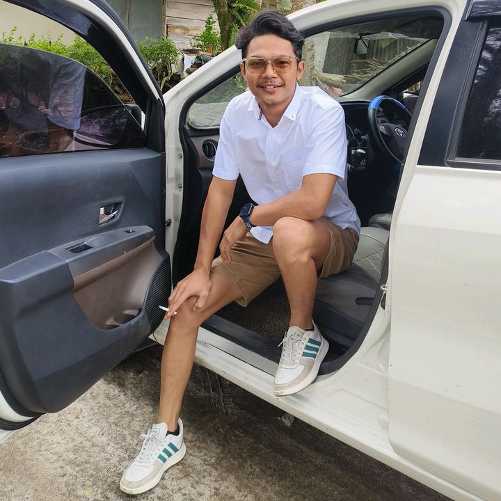 Profile Picture of Jogallll (@daniel_renhart) on Tiktok