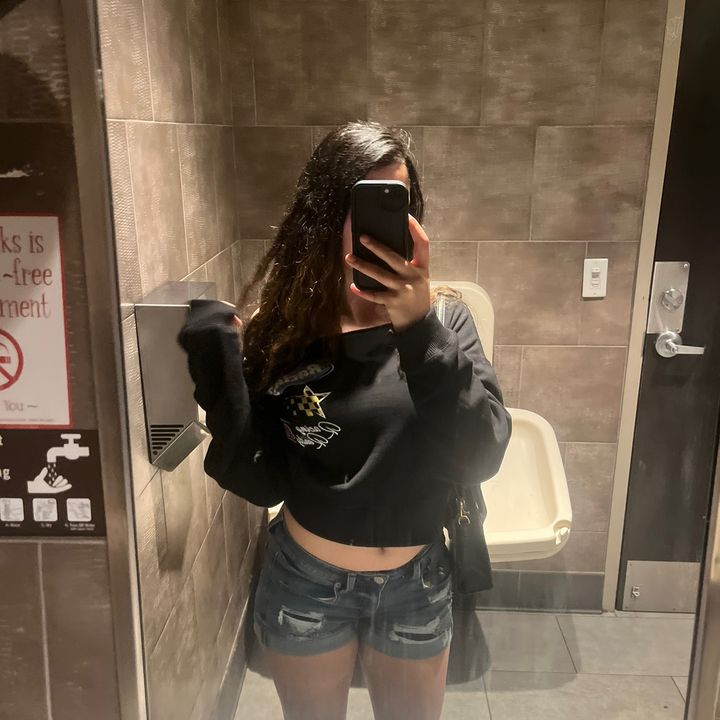 Profile Picture of danielle🧟‍♀️ (@danielle.sss) on Tiktok