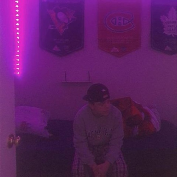 Profile Picture of William Vibert (@williamvibert) on Poshmark