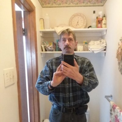 Profile Picture of David F Cowling Jr (@DavidFCowlingJ1) on Twitter