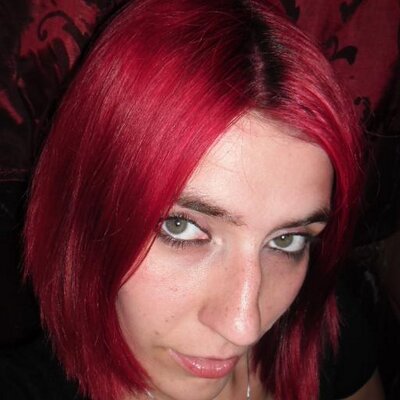 Profile Picture of Nancy Krämer (@GothicLady1986) on Twitter