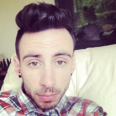 Profile Picture of David Karl Watt (@dee_bwoii) on Twitter