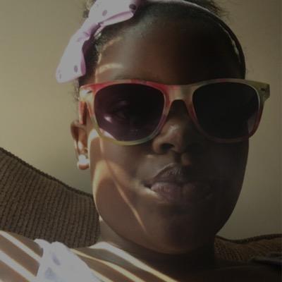 Profile Picture of Tamar Roberts (@tamar_roberts) on Twitter