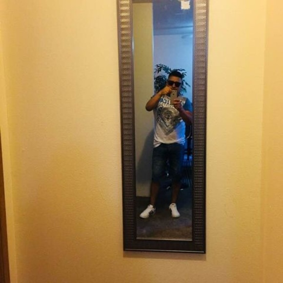 Profile Picture of Rudy Juarez (@juarezrudy83) on Poshmark