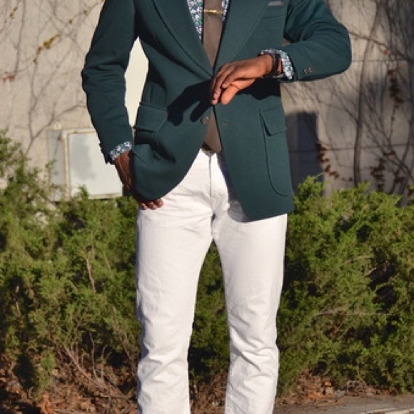 Profile Picture of Abdias Gabriel (@papicheri) on Poshmark