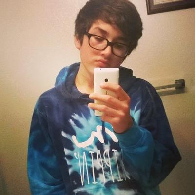 Profile Picture of Julian Adams Loya (@papi_juli_) on Twitter