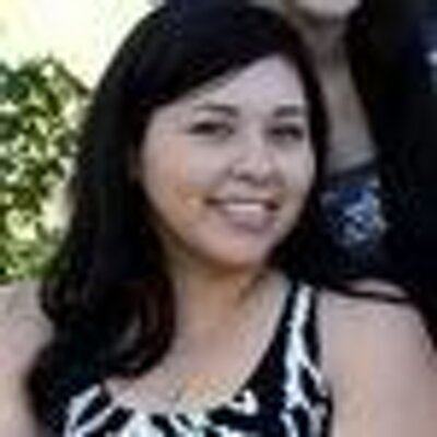 Profile Picture of Jessie Lezama (@mamalezama) on Twitter