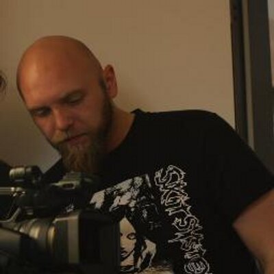 Profile Picture of Dave Munster (@DaveMunster) on Twitter