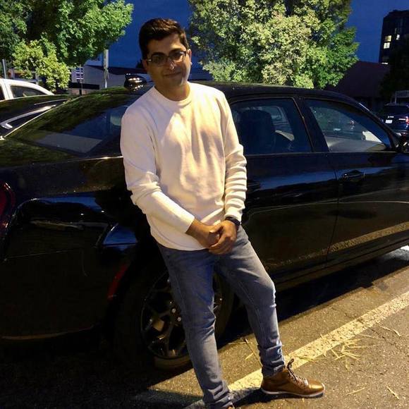 Profile Picture of Hiren Matai (@hirenm) on Poshmark