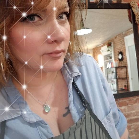 Profile Picture of Erica Blackman (@eblack888) on Poshmark