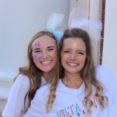 Profile Picture of Faith Roberts (@faithie96) on Twitter