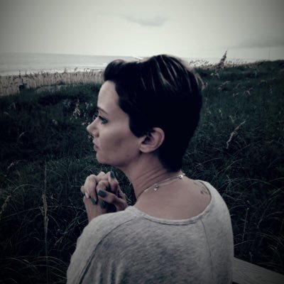 Profile Picture of Charla Rae Weaver (@RaeCharla) on Twitter