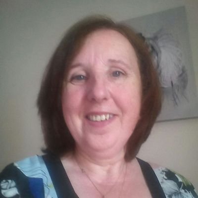 Profile Picture of Glynis Taylor (@glynistaylor33) on Twitter