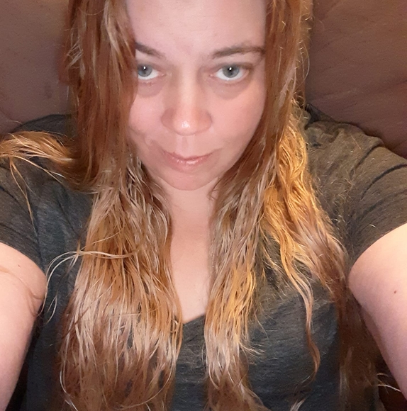 Profile Picture of Kari Cowley-quigley (@danjeffsmom79) on Poshmark