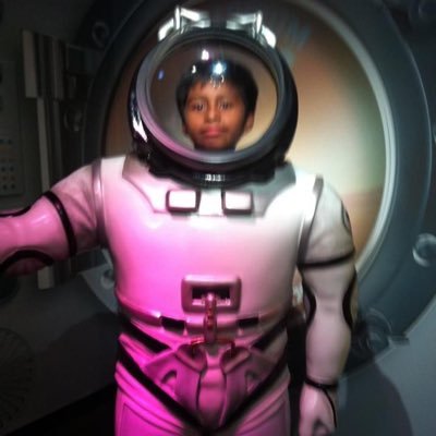 Profile Picture of Pɹɐʍpǝ (@_edwarddelgado) on Twitter