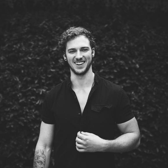 Profile Picture of Jeremy Bryan (@jeremybryan10) on Poshmark