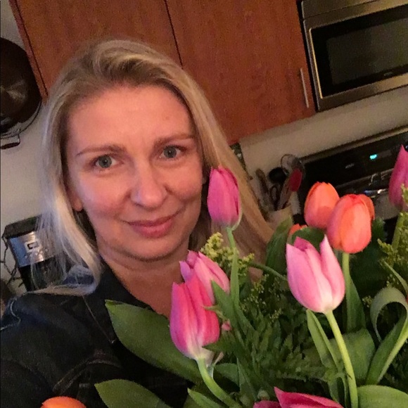 Profile Picture of Joanna Kaskiewicz (@haba123) on Poshmark